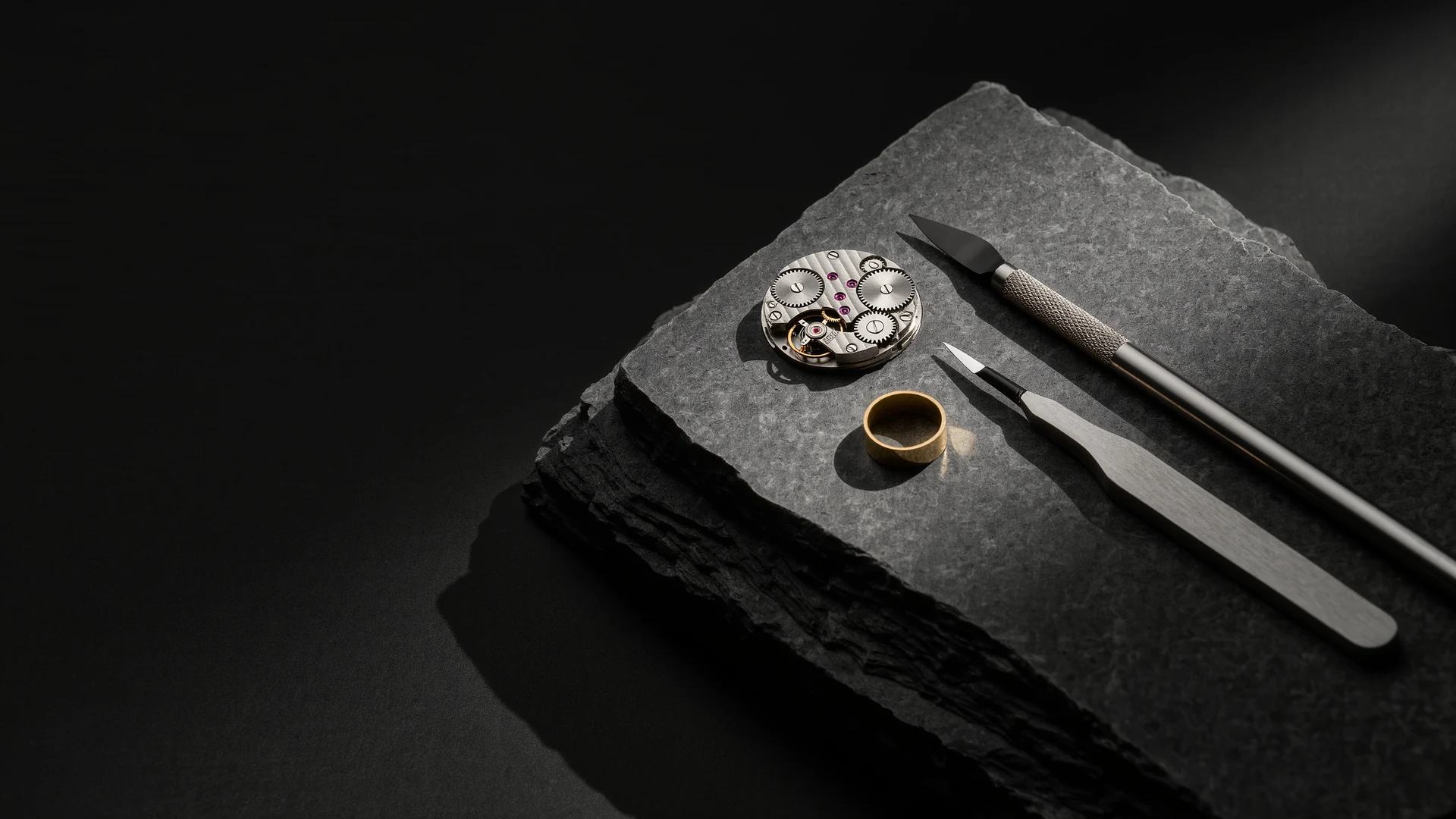 Schweizer Journal für Juweliere, feinen Schmuck und Uhrmacherei