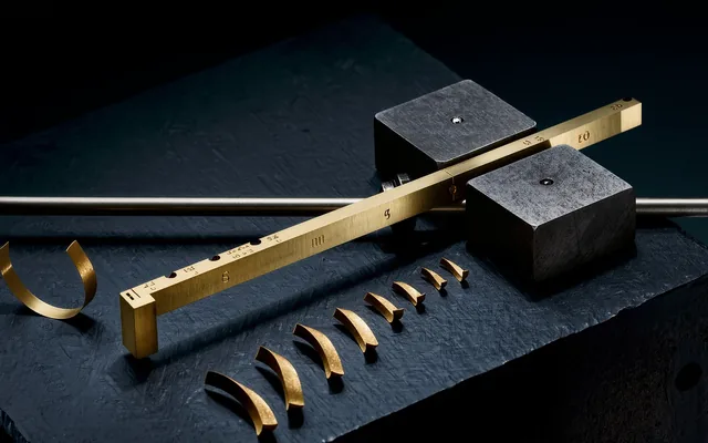 Avantgardistischer Schmuck: Kreative Meisterwerke