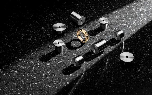 Edler Schmuck mit Geburtssteinen