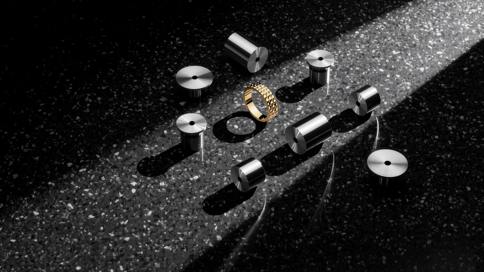 Edler Schmuck mit Geburtssteinen