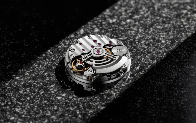 Wie oft sollte man eine mechanische Uhr warten lassen?