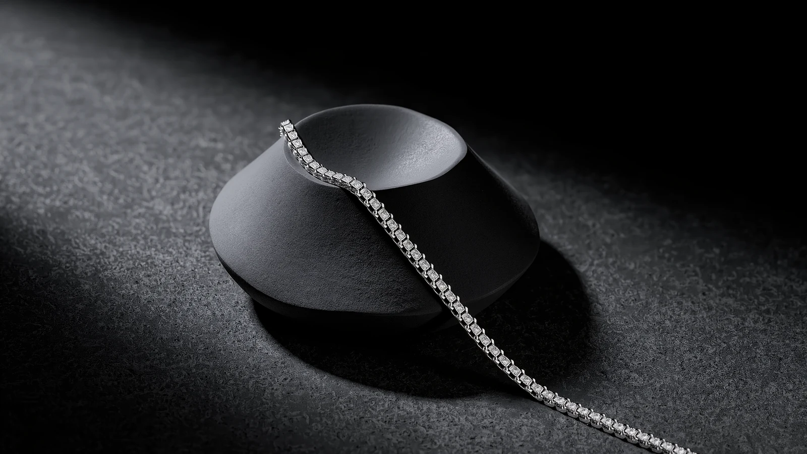 Platin- oder Weißgoldkette – was passt besser?
